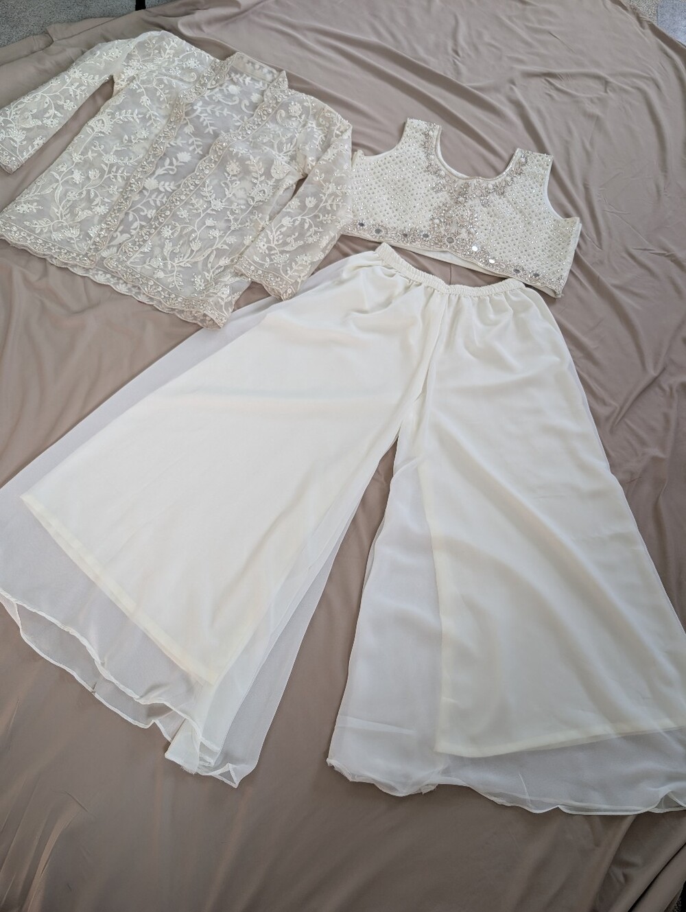 NWOT Elegant Ivory Indo-Western 3-Piece Palazzo Set